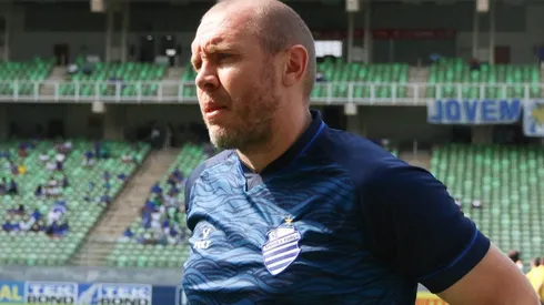 Foto: Fernando Moreno/AGIF - Mozart, treinador do CSA