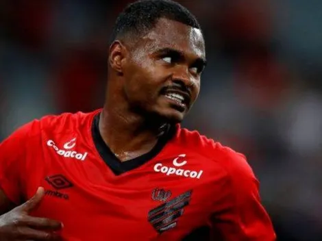 Após perder Nikão, meia de R$ 22,4 milhões 'espera' contato do Athletico