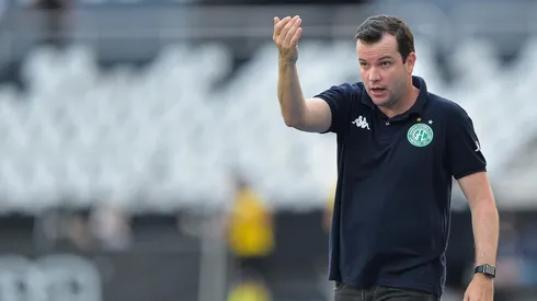 Foto: Thiago Ribeiro/AGIF - Daniel Paulista, treinador do Guarani