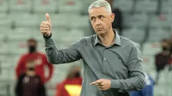 Foto: Robson Mafra/AGIF - Tiago Nunes: técnico aprova chegada de defensor ao Ceará