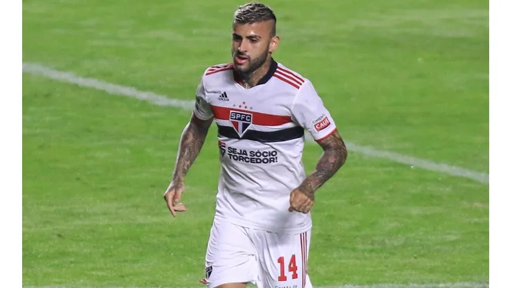 Foto: Marcello Zambrana/AGIF - Liziero: volante do São Paulo interessa ao Colorado