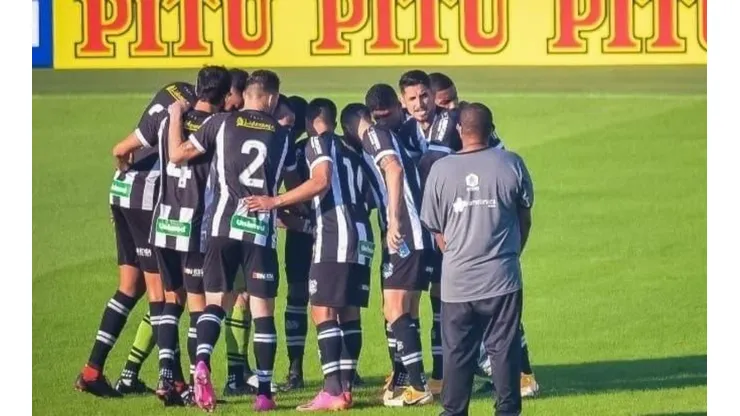 R.Pierre/AGIF/ Atento no mercado da bola, Figueirense apresenta mais dois reforços para temporada 2022