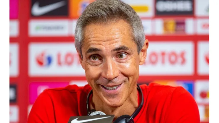 - Paulo Sousa chega cercado de expectativa no CRF