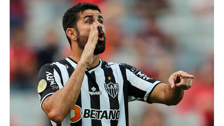(Photo by Heuler Andrey/Getty Images) - Diego Costa tem futuro indefinido.