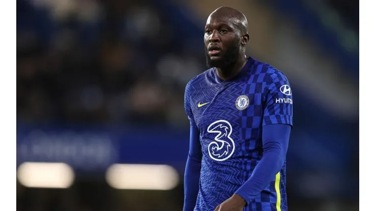 James Williamson - AMA/Getty Images/ Após entrevista polêmica, Lukaku é barrado de clássico contra o Liverpool e tem futuro incerto no Chelsea