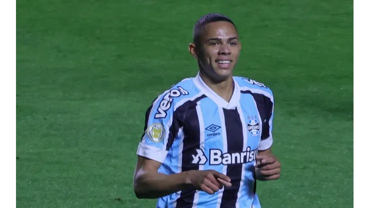 Vanderson deixa o Grêmio para vestir a camisa do Mônaco