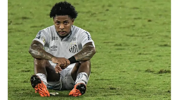 Foto: Thiago Ribeiro/AGIF - Marinho é um dos que interessa.
