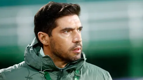 Técnico do Palmeiras, Abel Ferreira, lança livro com bastidores das duas conquistas da Copa Libertadores