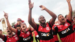 Staff Images/ Flamengo / Divulgação - Jogadores da base flamenguista