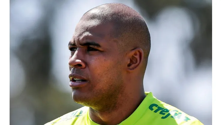 Foto: Ale Cabral/AGIF - Jailson também pode sair sem nem entrar em campo.