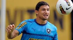 Foto: Fabio Castro/AGIF/Flickr do Botafogo - Livre no mercado, Elkeson interessa ao Botafogo para 2022