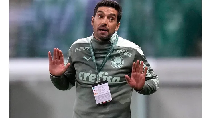 Foto: Andre Penner - Pool/Getty Images - Abel ignorou maioria dos flamenguistas no Centenário e reforçou: "nossos adeptos são mais barulhentos"