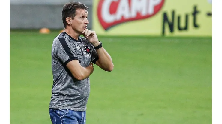 Foto: Paulo Paiva/AGIF - Gerson Gusmão técnico do Botafogo-PB