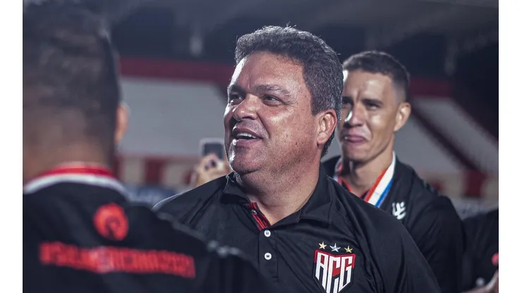 Adson Batista, presidente do Atlético-GO (Foto: Reprodução/Twitter @AdsonBatista)