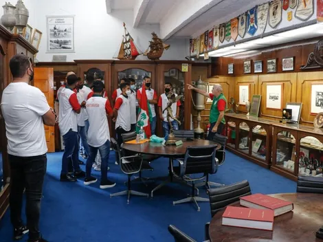 “Vamos buscar essa história junto com essa camisa forte que é a da Portuguesa”, afirma treinador