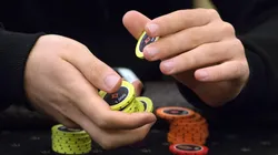 Poker entre os amigos é uma boa para o réveillon (Foto: Getty images)