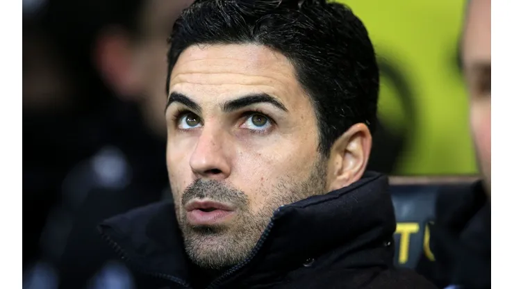 Arteta não comandará o Arsenal diante do City neste sábado (1)