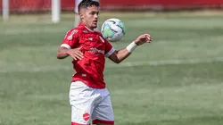 Heber Gomes/AGIF - João Pedro, meia do Vila Nova