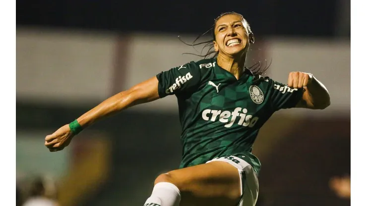 Bia Zaneratto volta ao Palmeiras e projeta futuro vitorioso: "Objetivo é conquistar títulos"