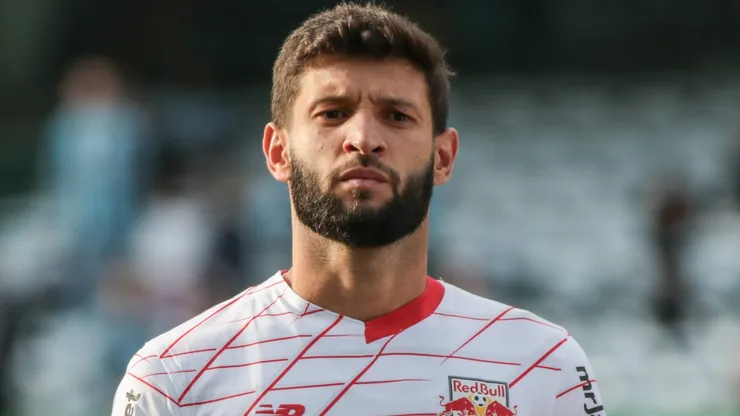 Juninho Capixaba durante partida entre Grêmio e Red Bull Bragantino, no Couto Pereira, pelo Campeonato Brasileiro, no dia 01/06/2024.