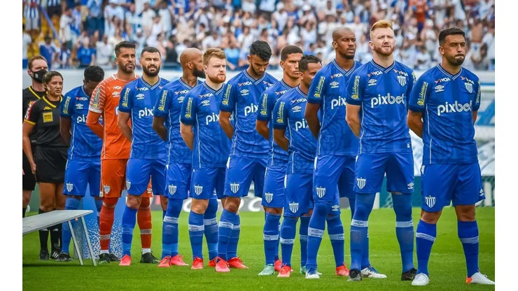 R.Pierre/AGIF - Jogadores do Avaí na Ressacada