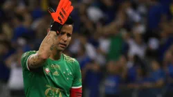 Foto: Fernando Moreno/AGIF - Fábio puxa fila de jogadores do Cruzeiro que foram procurados para redução salarial
