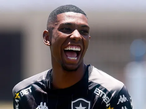 Corinthians insiste por Kanu e sugere 3 jogadores em troca com o Botafogo