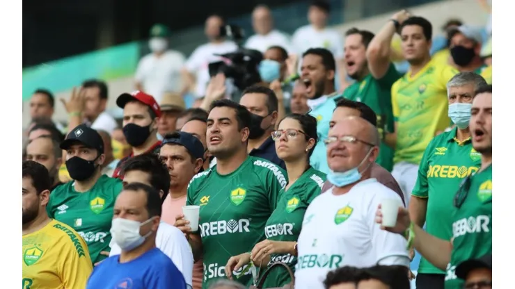 Torcida do Cuiabá na Arena Pantanal (Foto: AssCom Dourado)