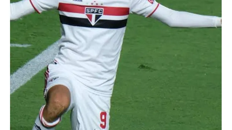 Pablo tem 32 gols com a camisa do São Paulo (Foto: Marcelo Zambrana/AGIF)