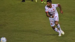 Pedro Júnior atuou pelo Vila Nova em 2021 (Foto: Jhony Pinho/AGIF)