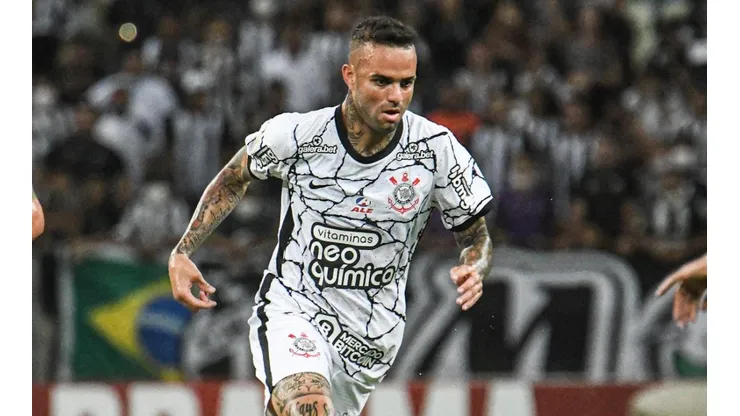 Foto: Kely Pereira/AGIF - Luan: será envolvido na negociação do Grêmio por Janderson