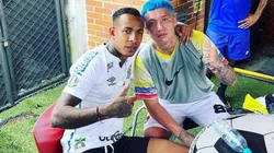 Foto: Twitter Oficial @TNTSportsAR - Será que Villa fica no Boca? Atacante postou foto com camisa do Santos nesta segunda