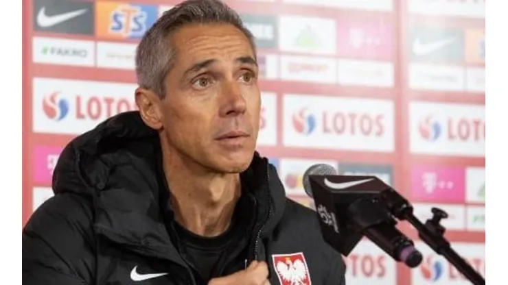 Foto: Foto Olimpik/NurPhoto/Getty Images | Paulo Sousa já solicitou rescisão com a seleção polonesa