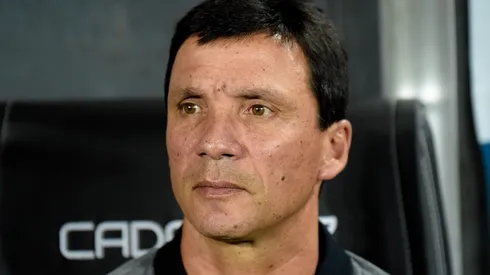 Foto: Thiago Ribeiro/AGIF - Zé Ricardo: treinador já trabalhou com o jogador no RJ