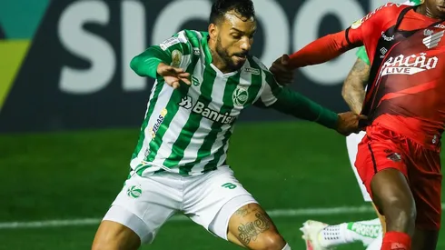 Foto: Pedro H. Tesch/AGIF - Michel Macedo, novo contratado do Ceará