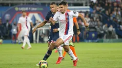 Bruno Guimarães tem feito boas atuações com a camisa do Lyon