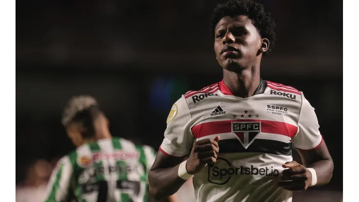 Foto: Ettore Chiereguini/AGIF - Arboleda pode ver renovação no São Paulo melar por "treta" de empresários