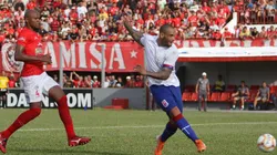 Foto: Robson Mafra/AGIF - Rafael Furtado é o mais novo reforço do Santa Cruz