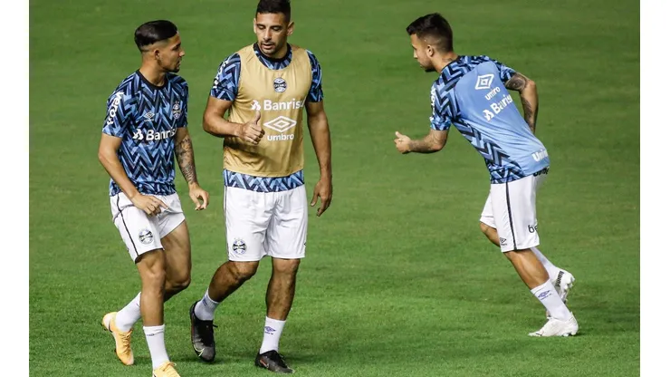 Foto: Paulo Paiva/AGIF | Diego Souza indica Anderson Martins e +2 'parças' do Grêmio ao Sport