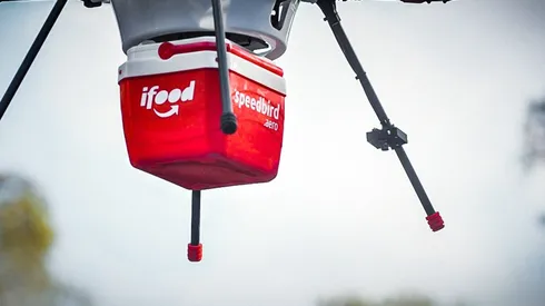 iFood fará entrega de lanches do McDonald's via drone no Brasil - Imagem: Reprodução/iFood