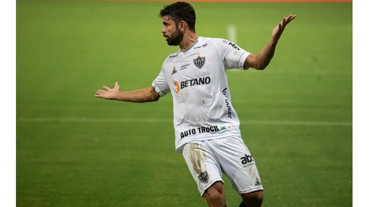 Foto: Kely Pereira/AGIF | Condição para Diego Costa reforçar o Corinthians são expostas