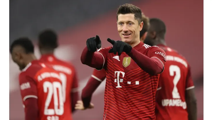 FC Bayern M�nchen v VfL Wolfsburg - Bundesliga