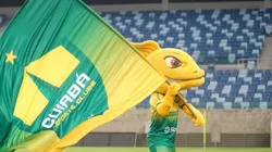 Mascote do Cuiabá na Arena Pantanal (Foto: AssCom Dourado)