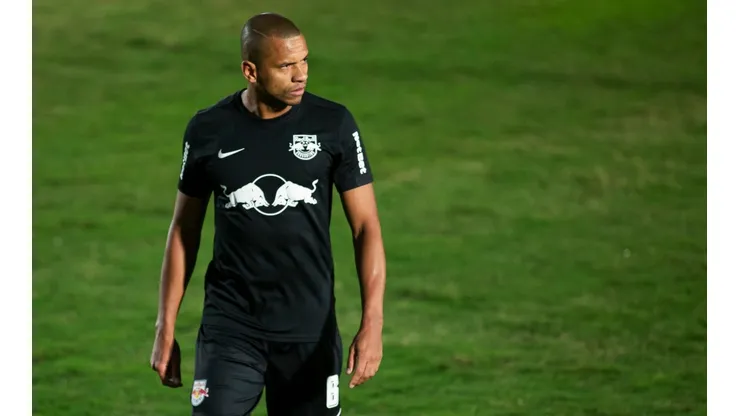 Foto: Diogo Reis/AGIF | Edimar afirma que preteriu rival para fechar com o Vasco
