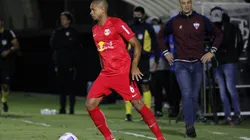 Foto: Guilherme Drovas/AGIF - O medalhão foi procurado pelo Botafogo, mas optou por fechar com o Vasco