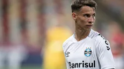 Foto: Jorge Rodrigues/AGIF - Ferreira: pode mudar de clube após o rebaixamento do Grêmio à Série B