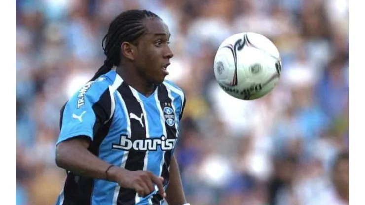 Arquivo/Grêmio/ Há pouco mais de 16 anos, o Grêmio vencia a 'Batalha dos Aflitos' e voltava à Elite do Campeonato Brasileiro; jogo virou até filme
