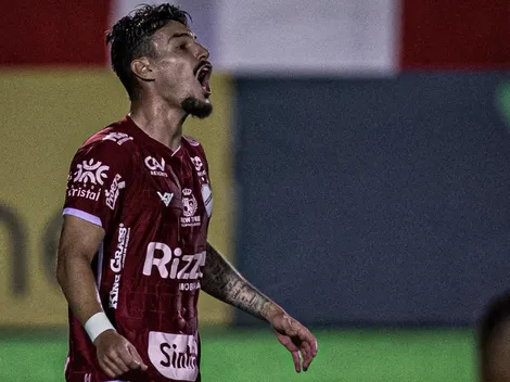 Arthur Rezende expõe os bastidores da negociação da renovação com o Vila Nova: "Encaminhando"