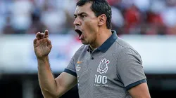 Foto: Ale Cabral/AGIF - Carille era o técnico quando o defensor chegou ao Corinthians.