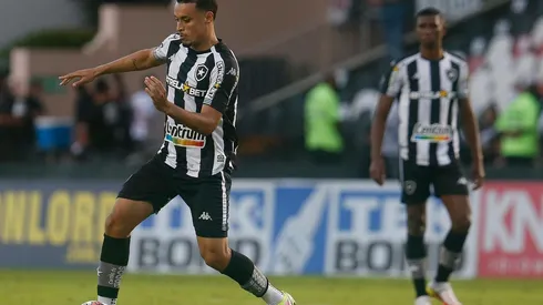 Foto: Vitor Silva/Botafogo/Divulgação – Luiz Henrique: na mira do Vasco para 2022